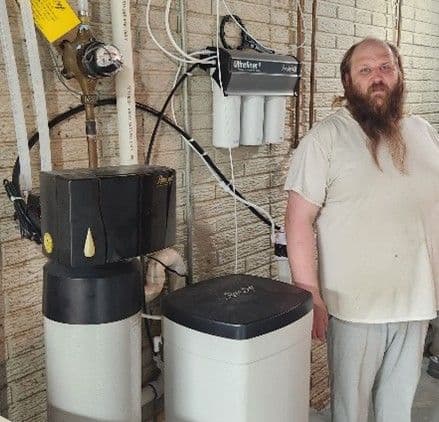 Soluna Escutcheion-Gloede & Gary Gloede